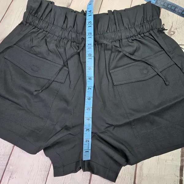 Girlfriend‎ Collective Black Cora Pocket Shorts Paperbag Waist Cargo M - Image 7