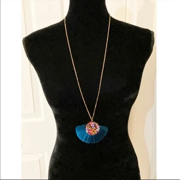 - Simply Southern Fan w/ Sparkle Stones Necklace - Image 3