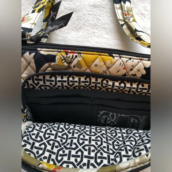 Vera Bradley crossbody bag, 10”x6” - Image 3