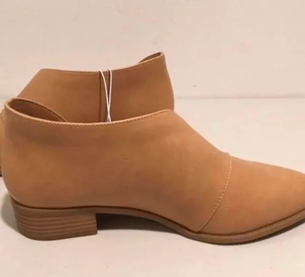 Tan Ankle Boots, Size 6 - Image 4