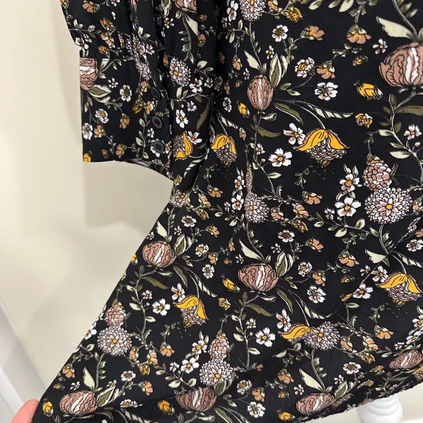 Natural Life Moody Floral Mini Shirt Dress Black Long Sleeve Rayon Cottage Med‎ - Image 9