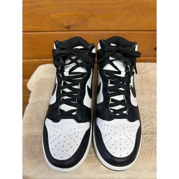 Nike Womans Dunk High Retro sneakers black/ white "Panda" Sz 9.5 DD1869-103 - Image 6