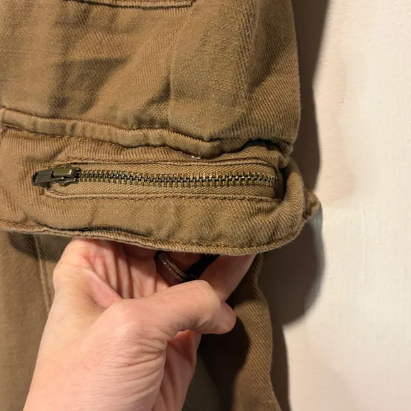 Kensie- Brown Wide Leg Cargo Style Pants Large Front Pockets Casual- Size 8 - Image 5
