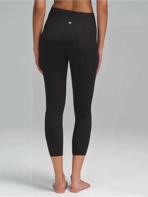 Lululemon Align High-rise crop with pockets 23” leggings, size 4 - Image 2
