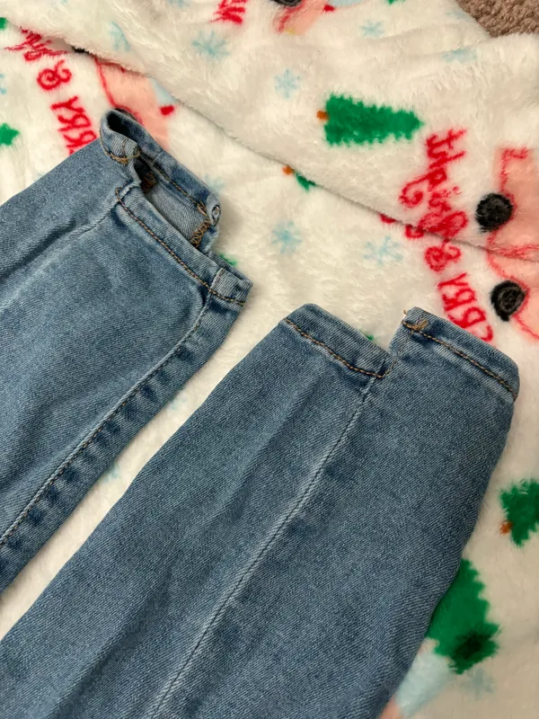 American Eagle Outfitters “Skinny” Jeans - Image 5