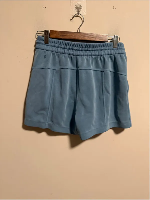 Lululemon Softstreme High-Rise Short 4" Utility Blue- Size 6 - Image 2