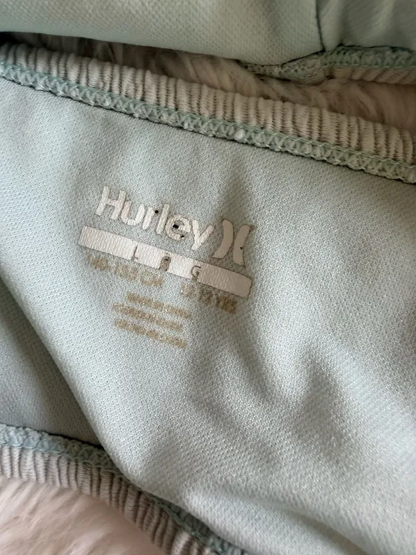 Hurley Girls Ruffle Bikini 2-Piece Swimsuit Set - Image 4