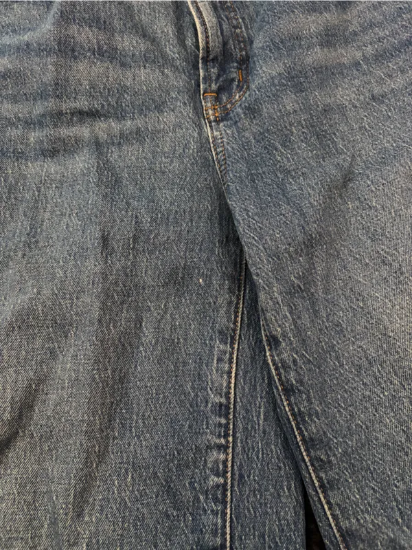 Madewell Vintage-Style Mid Wash Crop Jeans - Image 6