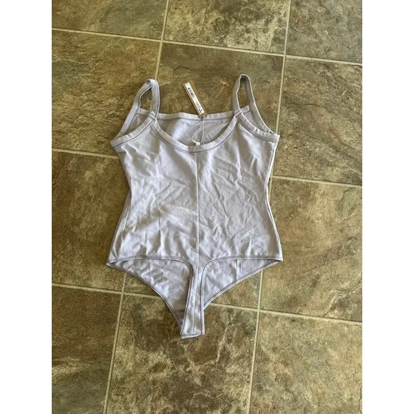 Skims Cotton Jersey Scoop Neck Bodysuit Oyster Size Large - Image 7