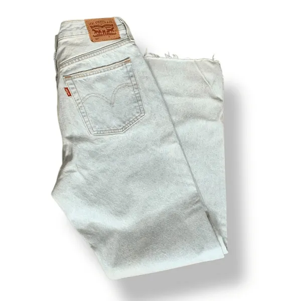 Levi’s 501 Original Floral Embroidered Straight Leg Jeans 28x30‎ Light Wash - Image 2
