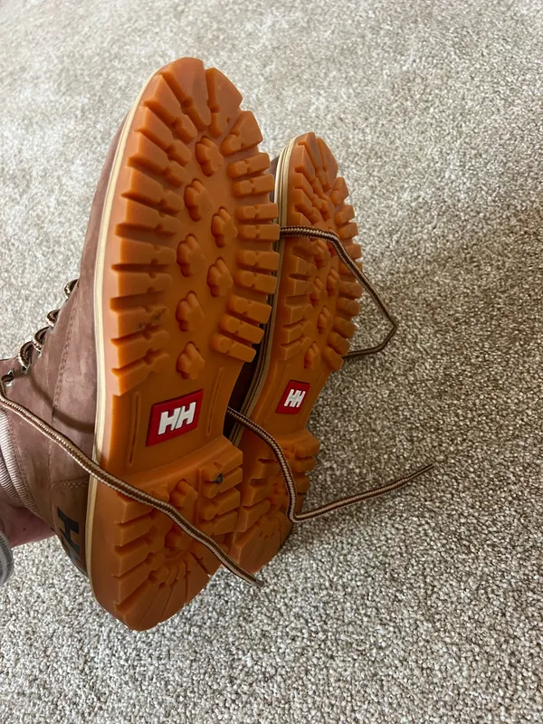 Helly Hansen boots - Image 3