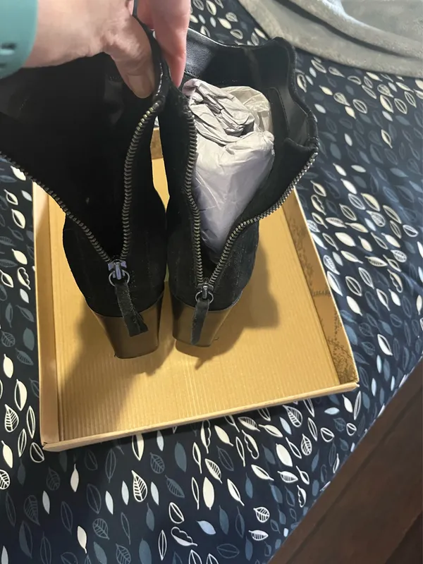 EUC once Zara black real suede cowboy boots - Image 6