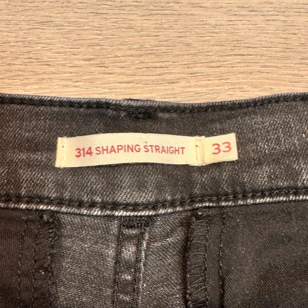 Levi's 314 Shaping Straight Jeans Black Dark Wash‎ Trouser Denim Size 33 Regular - Image 5
