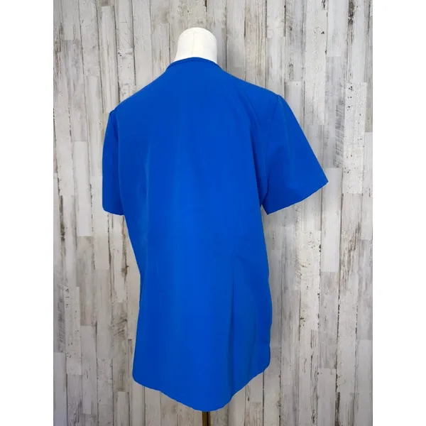 Figs Women's Casma 3 Pocket V-Neck Scrub Top‎ Medium Blue Short Sleeve Workwear - Image 4