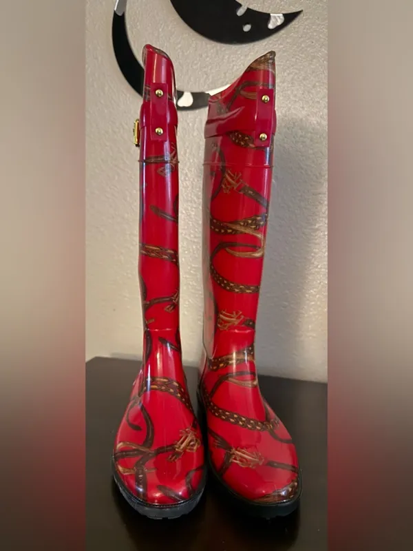 Lauren Ralph Lauren Rossalyn II Red Chain Print Rain Boots | Equestrian Style - Image 4