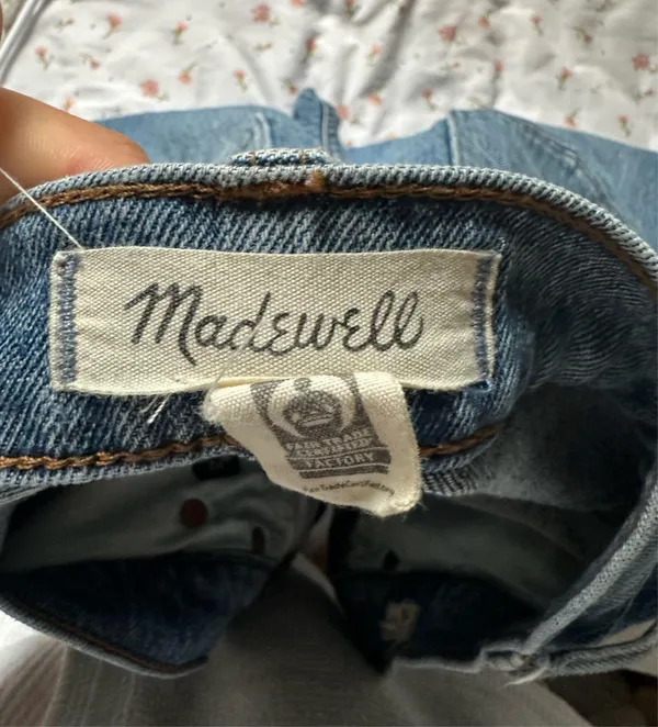 Madewell Classic Straight Jeans - Image 4