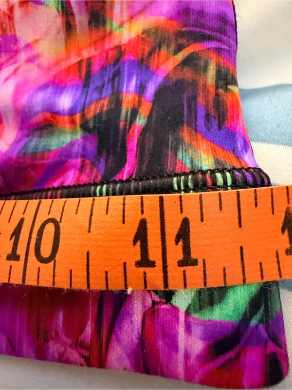 Lululemon Womens Size 4 Hyper Flow Pink Multi Energy Sports Bra - Image 4