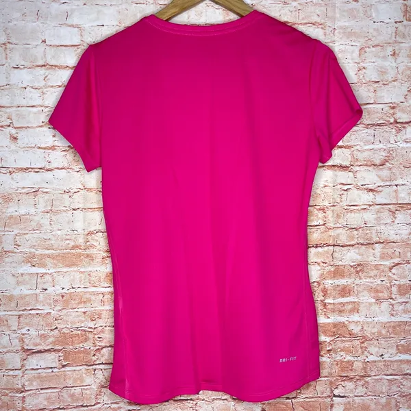 Nike Women's Bright Pink Short Sleeve Tee - Image 3