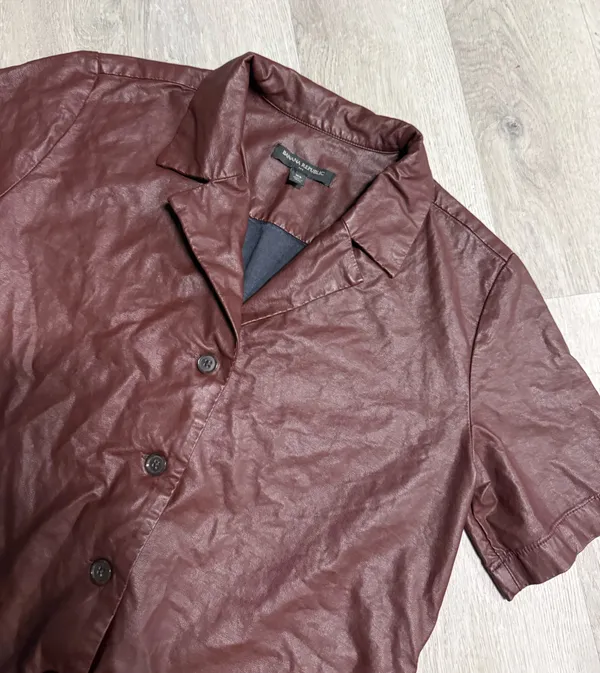 Banana Republic faux leather button up shirt - Image 4