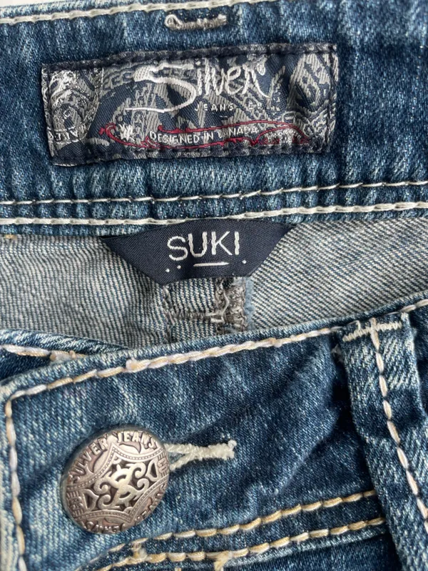 Silver Suki Low Rise Flare, Size 31, EUC - Image 4