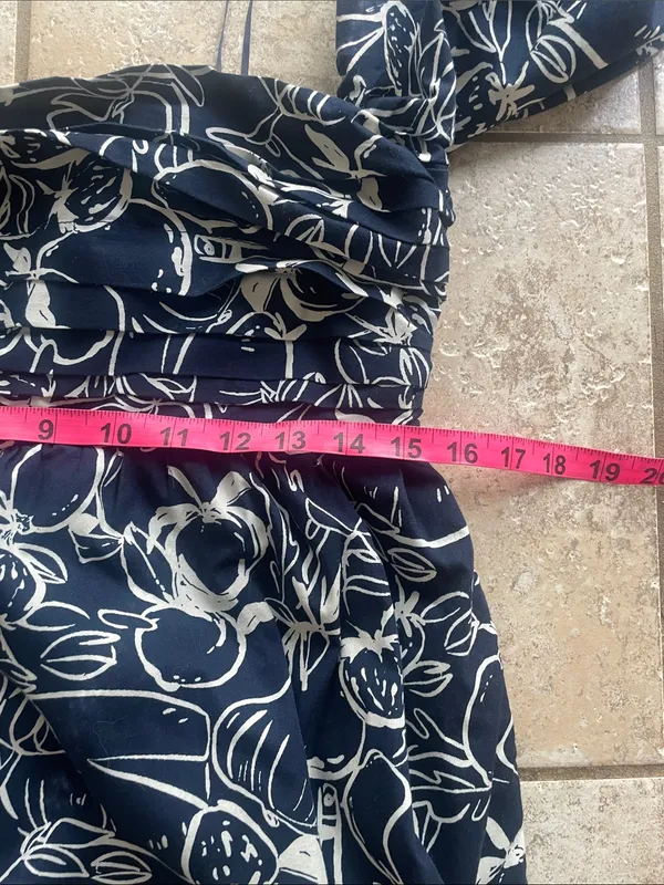 Abercrombie & Fitch Emerson Off-The-Shoulder Skort Navy Pattern - Image 15
