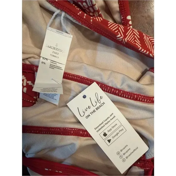 Cupshe One Piece Swimwear(Size Small) Red - Image 7
