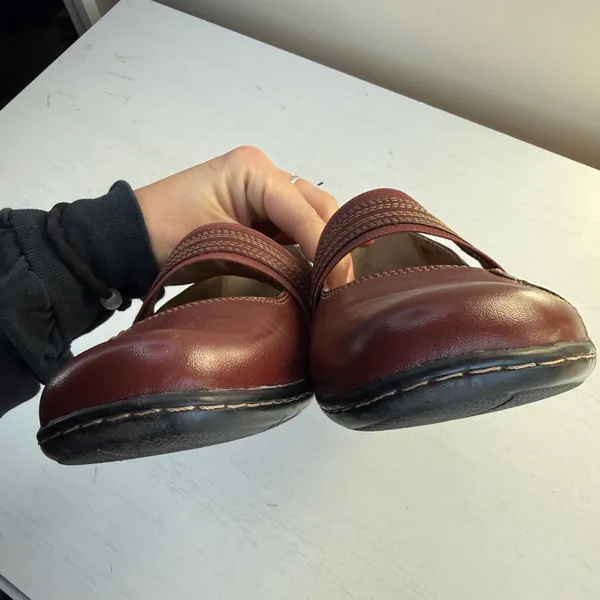 Clarks Active Air Burgundy Red Leather Mary Jane Shoes Women's 7W - Image 4