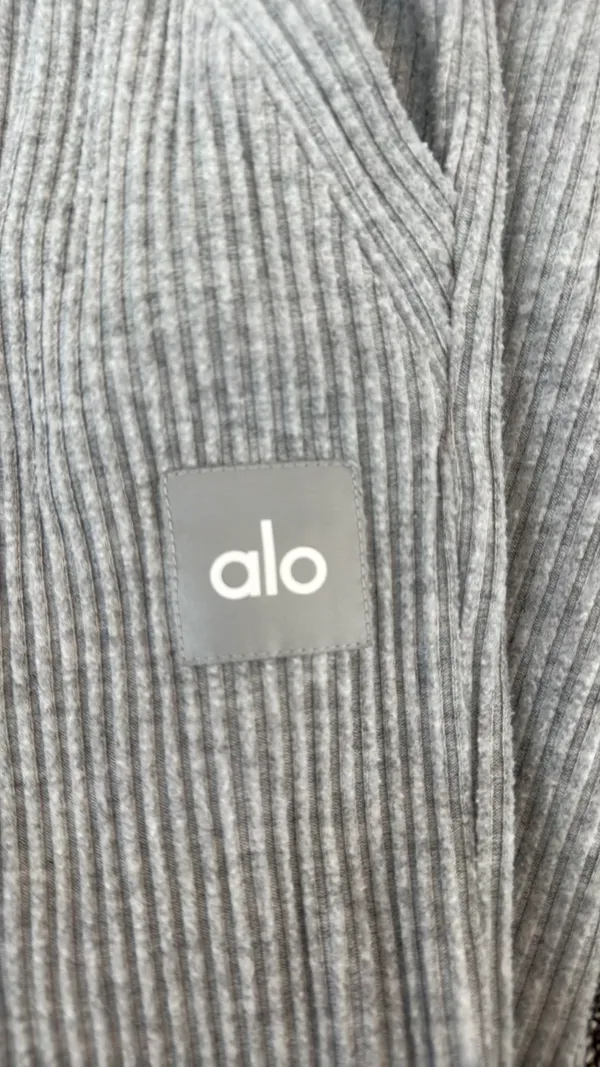 Alo Muse Sweatpants - Image 5