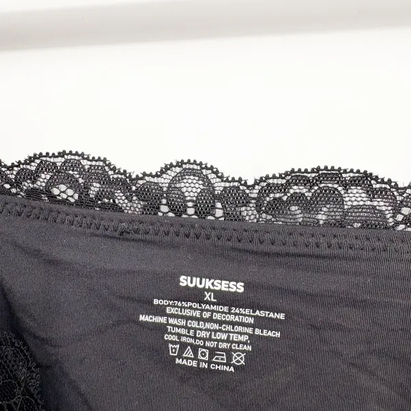 SUUKSESS Womens Black Lace Trim Buttery Soft Romantic Camisole Tank Size XL‎ - Image 3