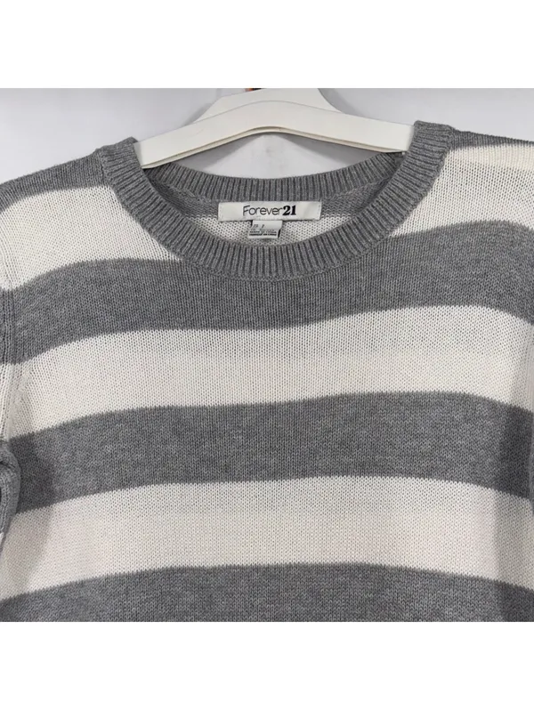 Forever 21 Gray White Striped Sweater Small - Image 2