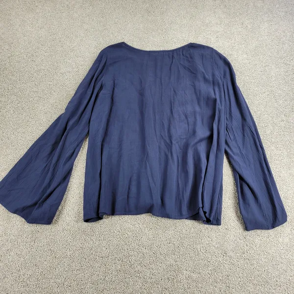 Abercrombie & Fitch Womens Boho Top M Blue Embroidery Tie Flowy Sleeves Keyhole - Image 3