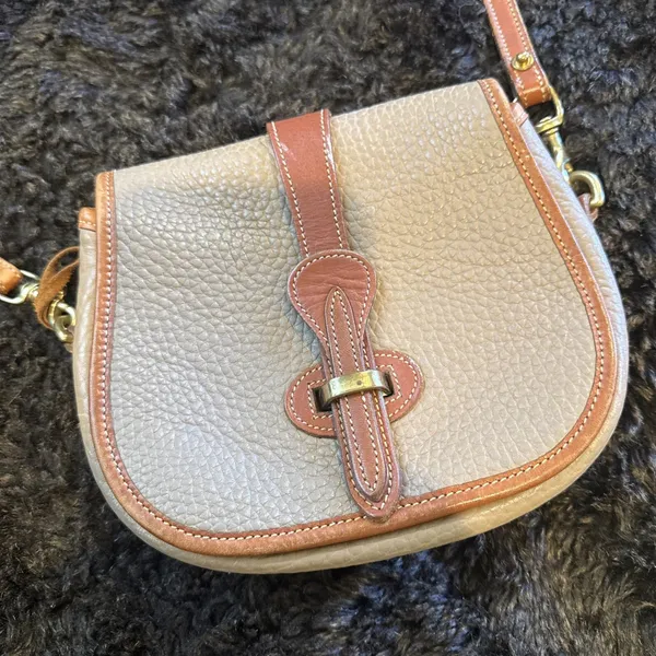 Vintage Dooney & Bourke Crossbody Bag Womens Medium Taupe Leather - Image 2