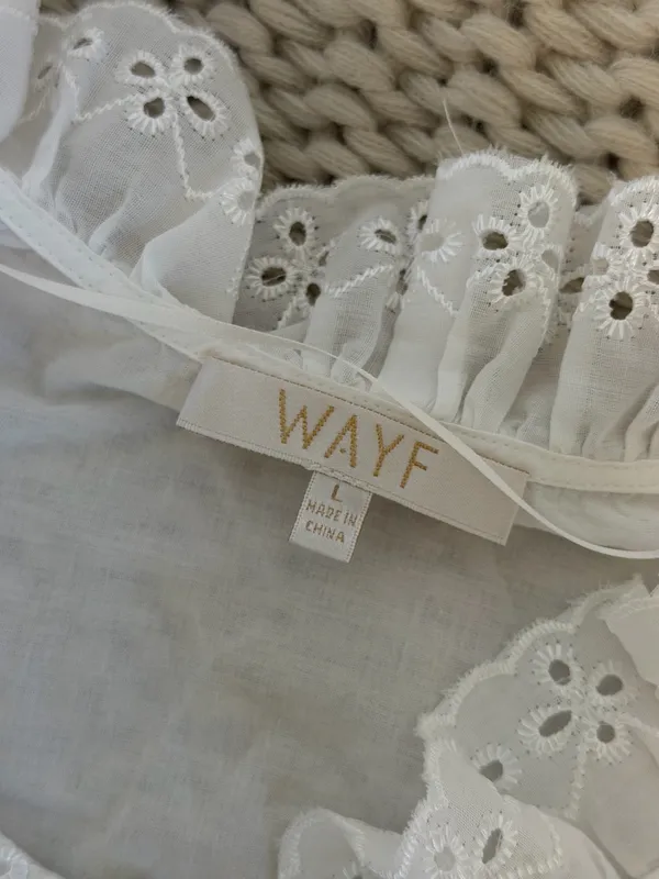 WAYF Eyelet Crop Top - Image 6