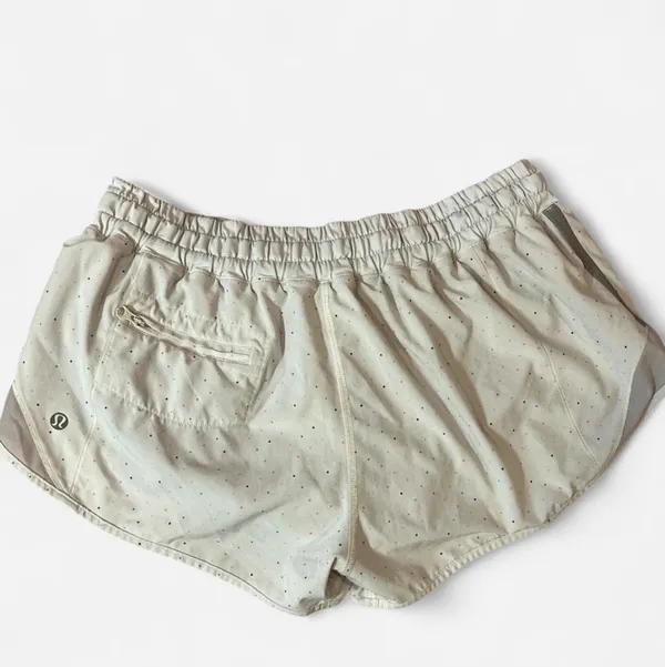 Lululemon Tracker Shorts 8  - Image 5