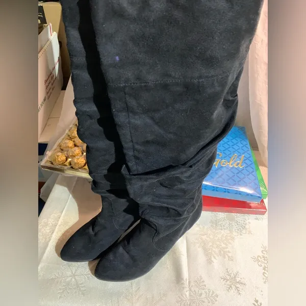 Gap Black Slouch Half Calf Boots - Image 7