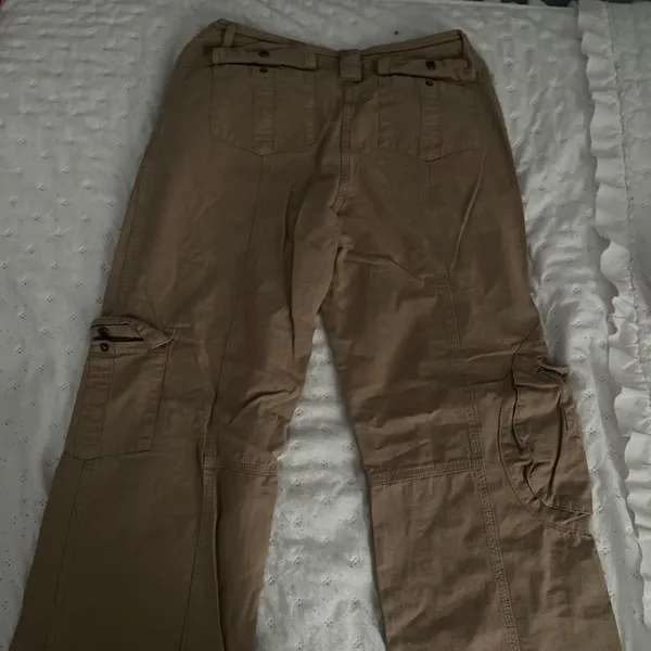 Brandy Melville Cargo Pants - Image 3