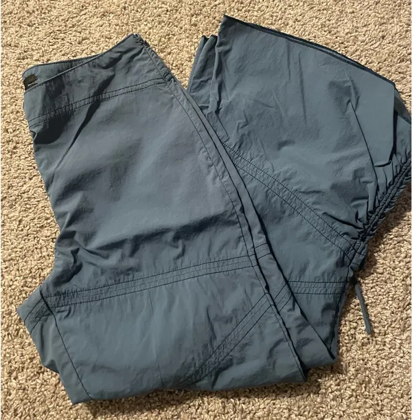 Urban Outfitters Capris - Image 2