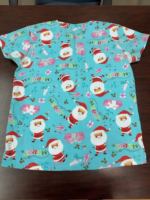 Just Love Christmas Short Sleeve Scrub Top Size Small - Image 2