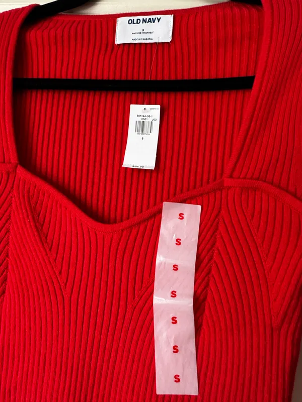 Old Navy Cropped Sweater - Image 2