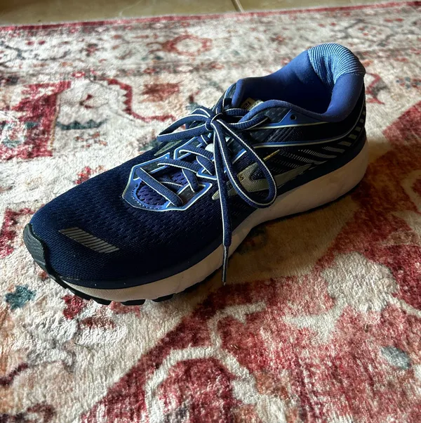 Brooks Ghost 12 Running Shoes - Image 9
