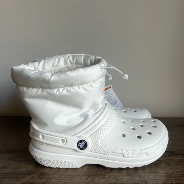 Crocs NEW Unisex Classic Lined Neo Puff White Boot Size 7 or 5 #367 - Image 2