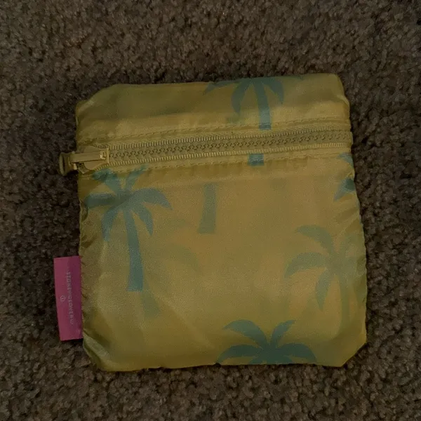Stoney Clover Lane x Target Reusable Tote Bag Light Yellow/Green Palm Trees - Image 4