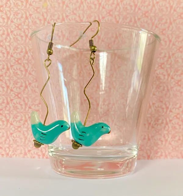 Handmade ceramic bird beads dangle earrings💙🕊💚 - Image 2