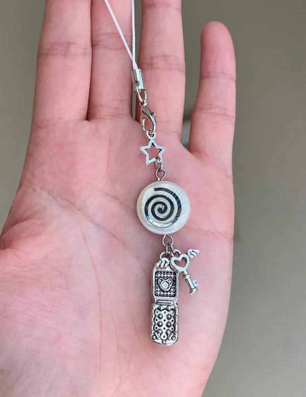 Handmade unique spiral & flip phone & Angel heart key funky y2k grunge style phone charm/bag accessory/keychain🌀⭐️ - Image 4