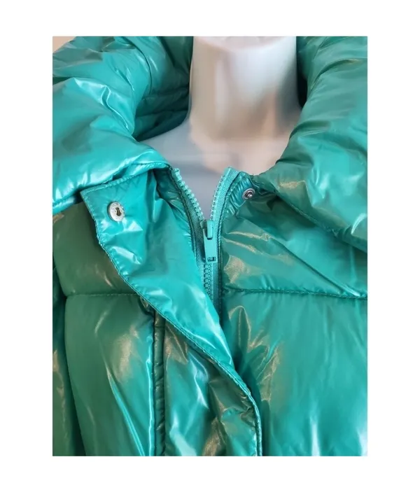 Green Puffer Jacket - Image 3