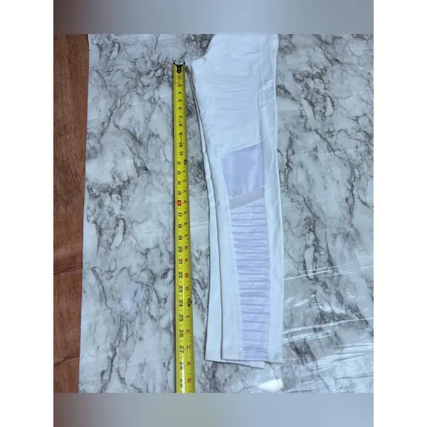 Alo moto leggings white high rise mesh panel size small yoga - Image 10