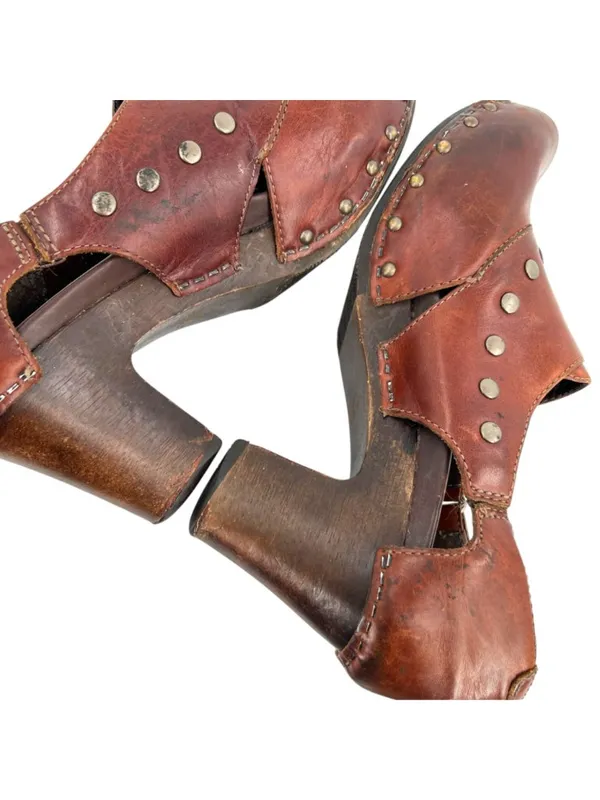 Dansko Ryder Brown Leather Studded Heeled Clogs Size 39 EU 8.5-9 US Cottagecore - Image 4