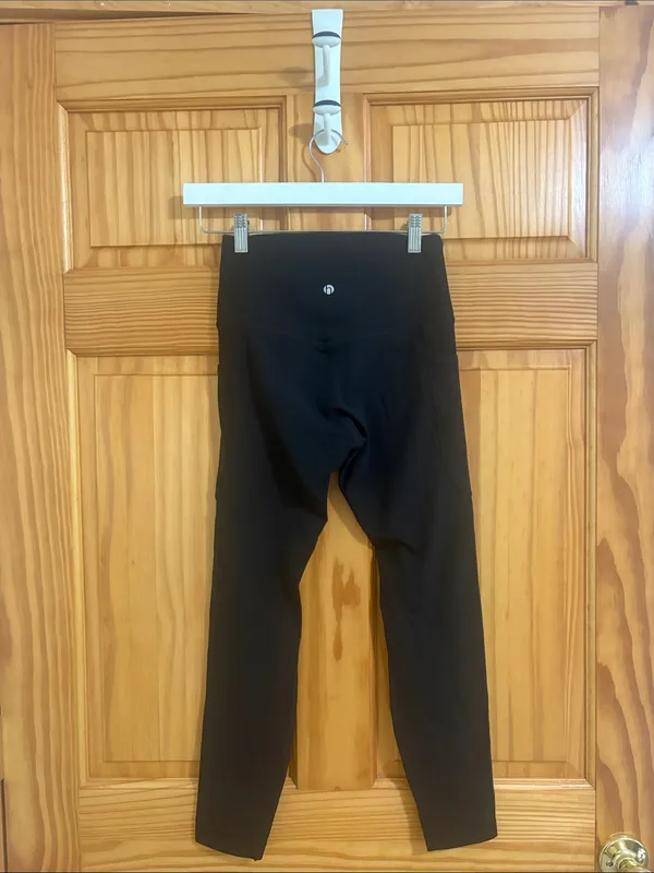 HeyNuts Size XS Black High-Rise Activewear Leggings - Image 3