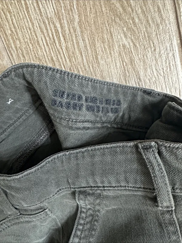 American Eagle super high-rise, baggy, wide Leg Pants - Image 3