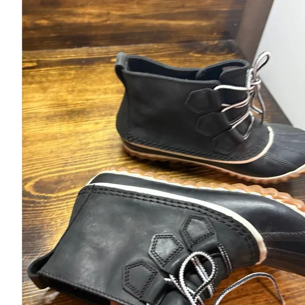 Sorel Black Duck Boots‎ Size 6 - Image 5